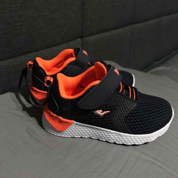 everlast kids shoes